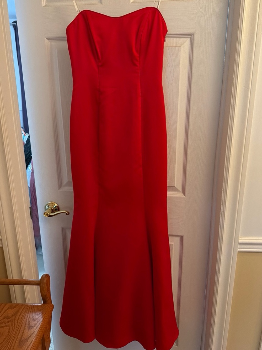 Strapless red mermaid/flared gown, Y2K era